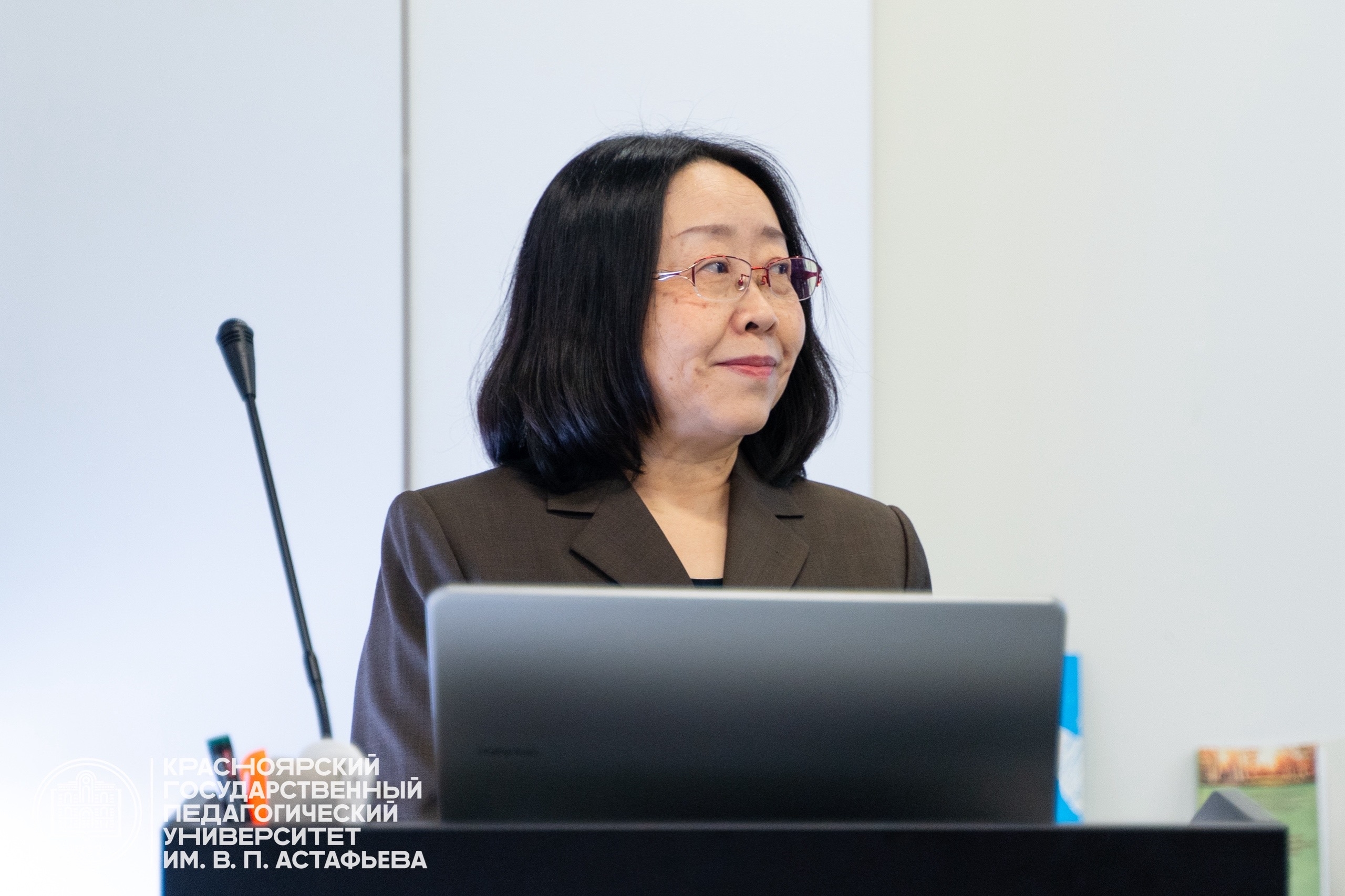 Лекция от директора Института Конфуция!